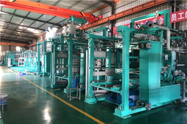 Foam Vacuum Forming Machine