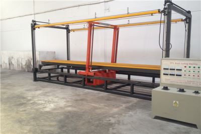 Spezielle CNC-Schneidemaschine